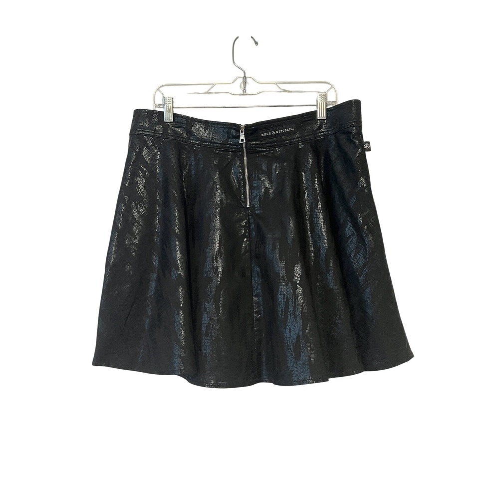 Rock & Republic Black Shiny Circle Skirt - Picture 5 of 10
